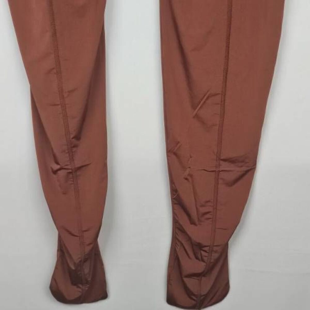 SKIMS PLUS SIZE LOUNGE LEGGINGS WITH FEET. NWT - Picture 7 of 9